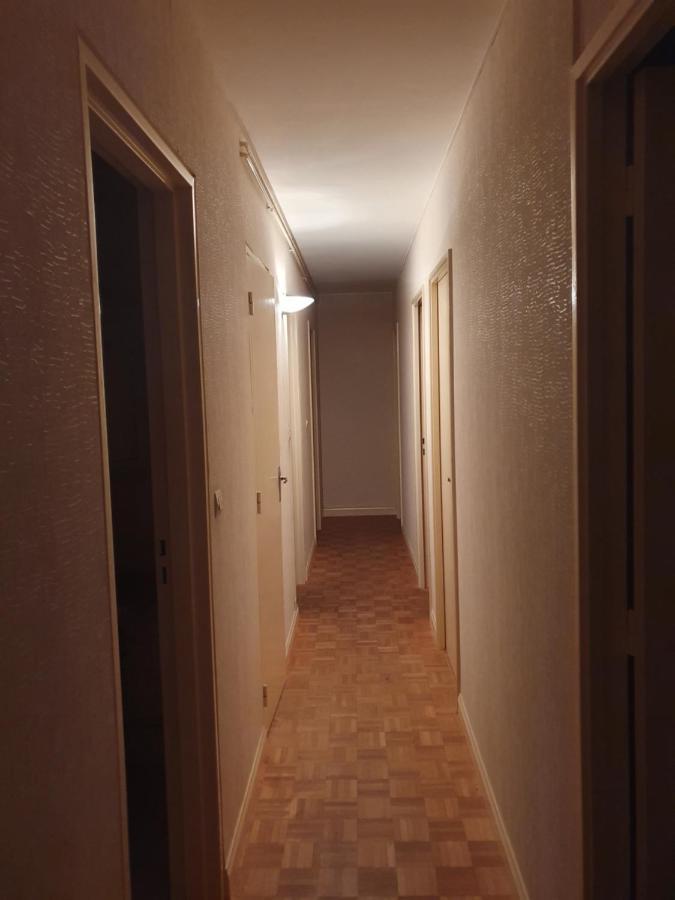 Dans Grand Appart De 113M2 Proche Paris Creil Kültér fotó